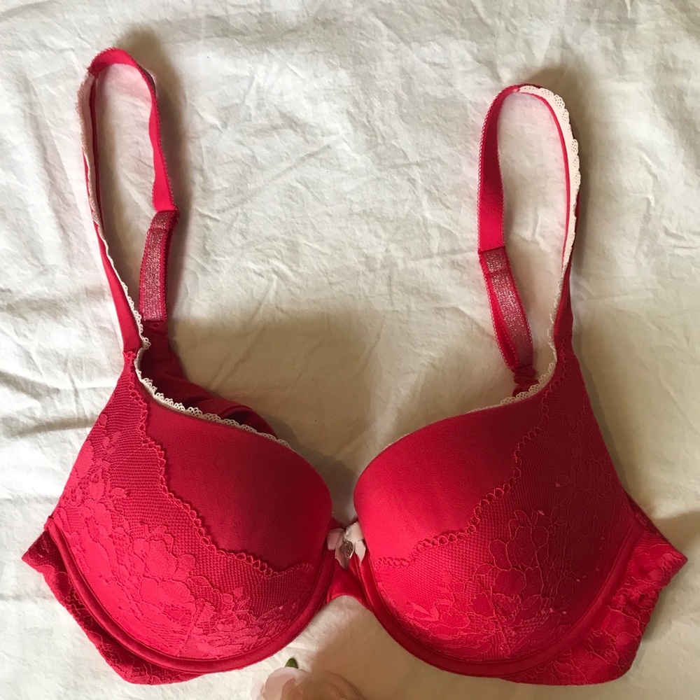 🐝 Victoria’s Secret bra